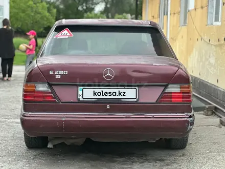 Mercedes-Benz E 230 1992 года за 900 000 тг. в Талдыкорган – фото 6