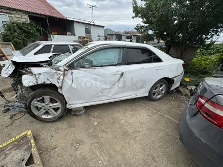 Toyota Camry 2013 года за 1 555 555 тг. в Атырау