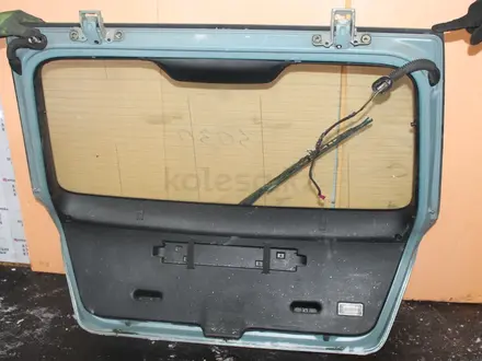 Крышка багажника на БМВ Е46 за 65 000 тг. в Караганда – фото 2