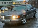 Mercedes-Benz E 280 1994 года за 1 800 000 тг. в Караганда – фото 2