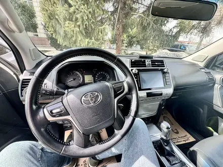 Toyota Land Cruiser Prado 2019 годаүшін22 000 000 тг. в Алматы – фото 13