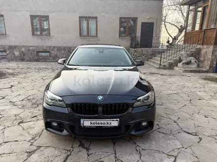 BMW 528 2016 года за 10 000 000 тг. в Алматы