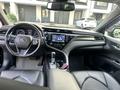 Toyota Camry 2020 года за 9 990 000 тг. в Алматы – фото 8