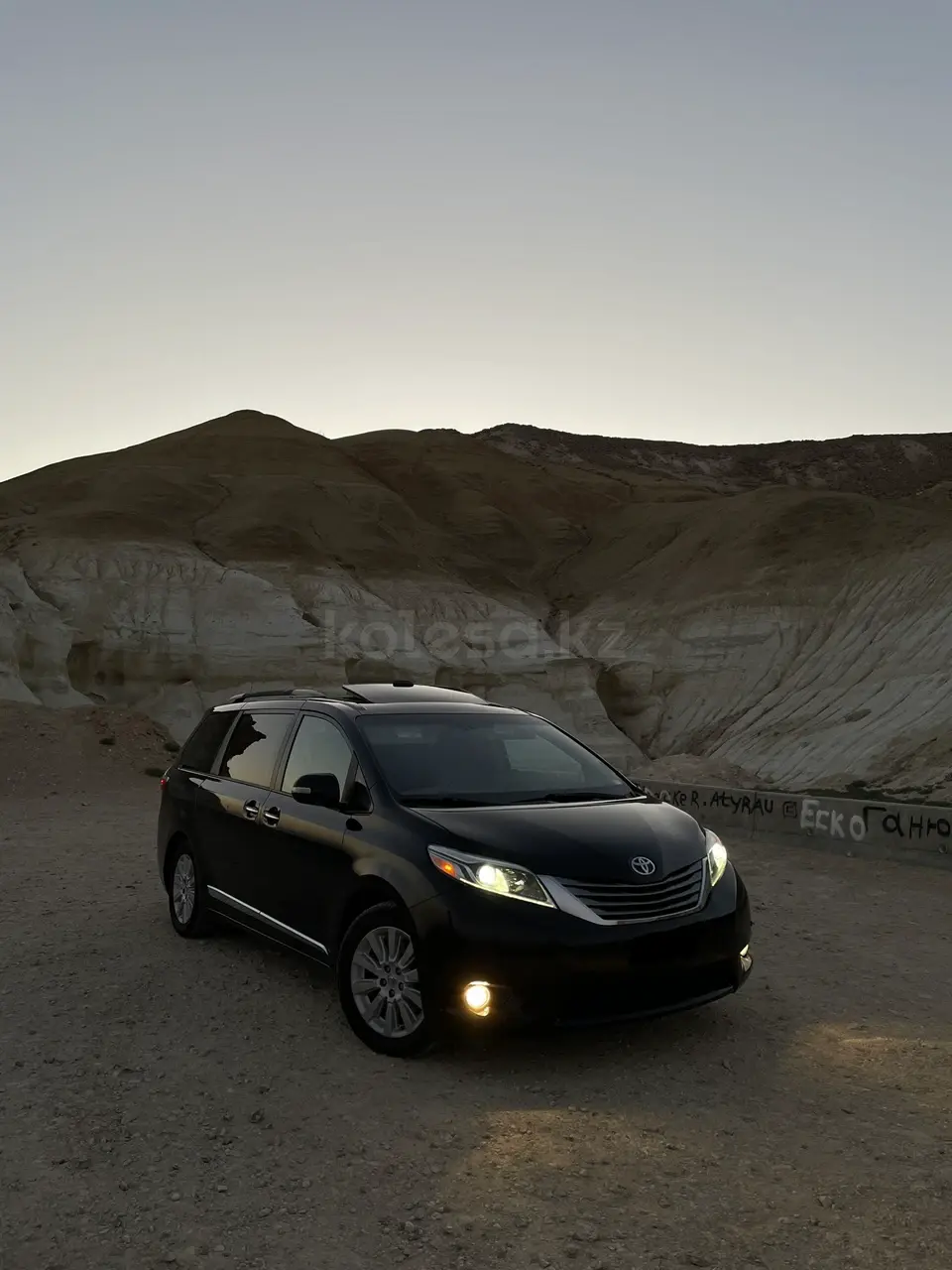Toyota Sienna, 2015