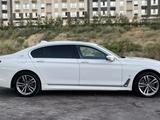 BMW 740 2017 года за 27 800 000 тг. в Шымкент – фото 3