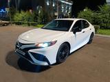 Toyota Camry 2020 года за 10 500 000 тг. в Алматы