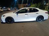 Toyota Camry 2020 года за 10 500 000 тг. в Алматы – фото 4