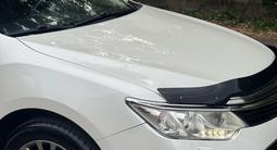 Toyota Camry 2016 года за 11 300 000 тг. в Алматы – фото 2