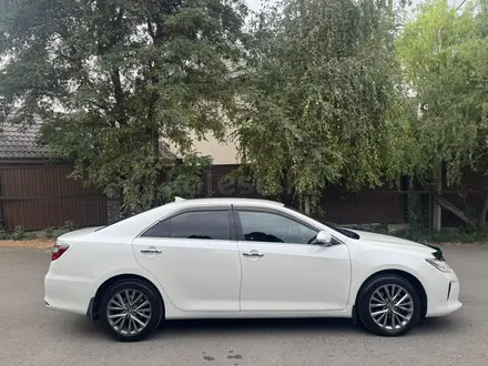 Toyota Camry 2016 года за 11 300 000 тг. в Алматы – фото 3