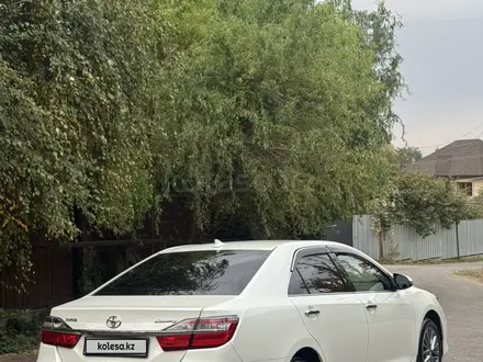 Toyota Camry 2016 года за 11 300 000 тг. в Алматы – фото 6
