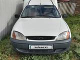 Ford Courier Van 2001 года за 700 000 тг. в Уральск – фото 2