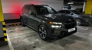 BMW X7 2022 года за 64 000 000 тг. в Астана