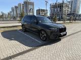 BMW X7 2022 года за 46 000 000 тг. в Астана – фото 3