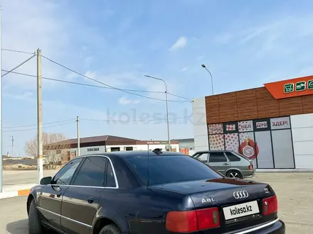 Audi A8 2002 года за 2 300 000 тг. в Шымкент