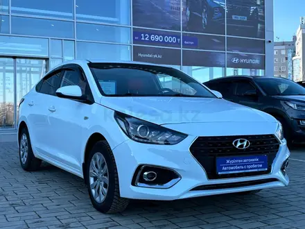 Hyundai Accent 2019 года за 7 190 000 тг. в Усть-Каменогорск