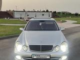 Mercedes-Benz E 320 2003 годаfor4 900 000 тг. в Шымкент – фото 3
