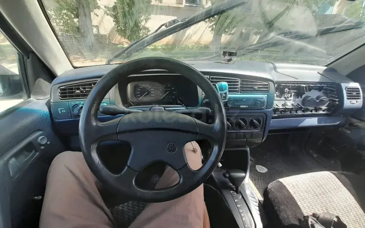 Volkswagen Golf 1993 года за 900 000 тг. в Караганда