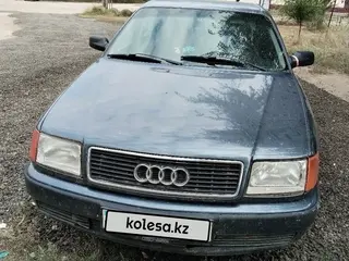 Audi 100