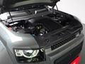 Land Rover Defender 2025 года за 90 180 000 тг. в Алматы – фото 8