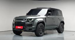 Land Rover Defender 2025 года за 90 180 000 тг. в Алматы – фото 2