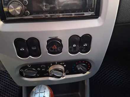 Renault Logan 2010 года за 2 500 000 тг. в Уральск – фото 7
