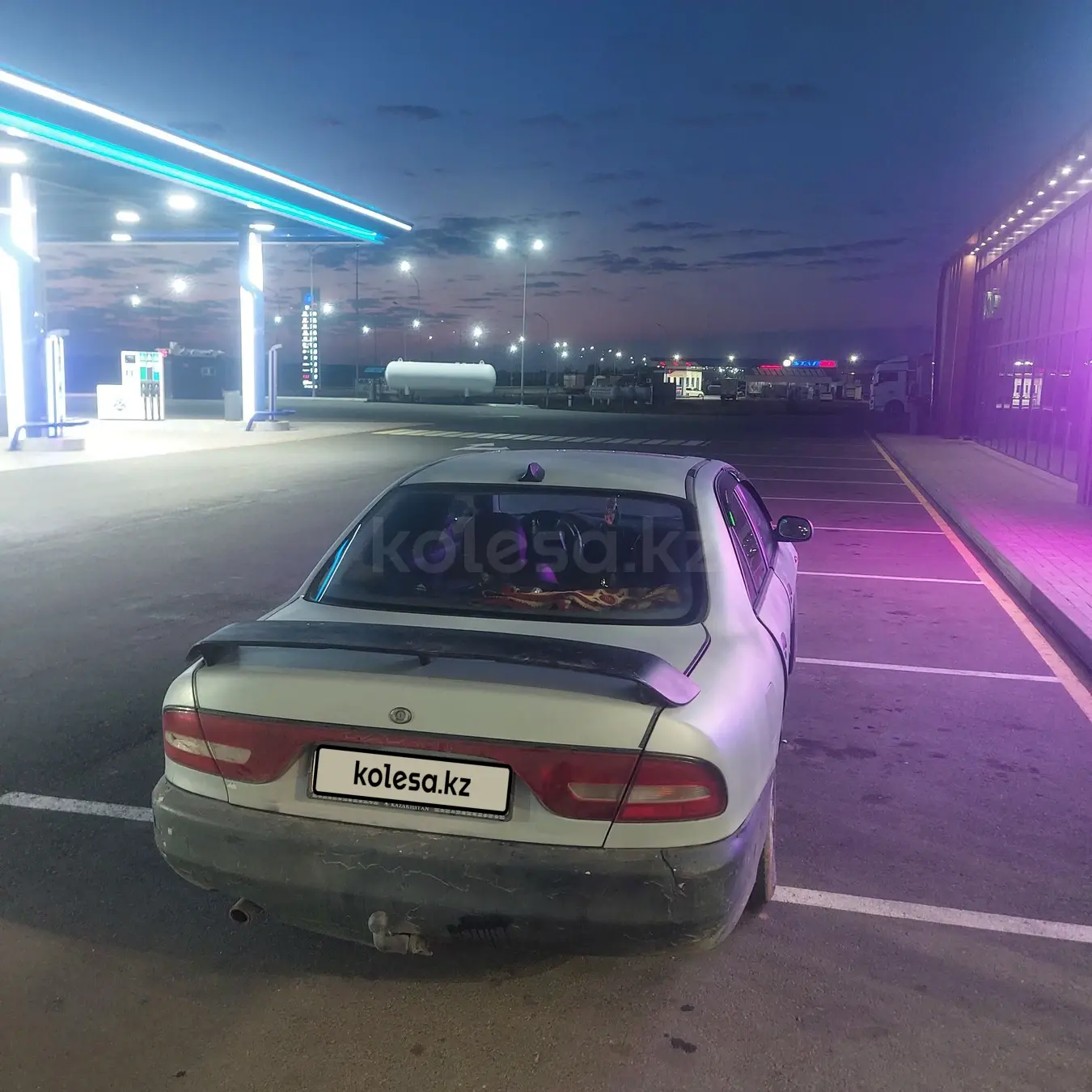 Mitsubishi Galant, 1993