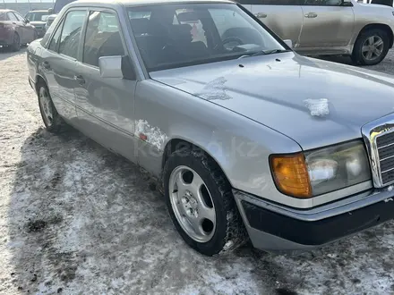 Mercedes-Benz E 200 1992 года за 2 500 000 тг. в Алматы – фото 5