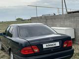 Mercedes-Benz E 230 1996 года за 1 800 000 тг. в Алматы – фото 4