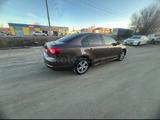 Volkswagen Jetta 2013 года за 4 900 000 тг. в Уральск – фото 2