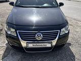 Volkswagen Passat 2007 года за 4 600 000 тг. в Шымкент – фото 2