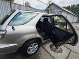 Lexus RX 300 2001 годаүшін5 600 000 тг. в Шымкент – фото 2