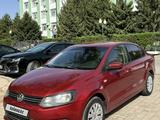Volkswagen Polo 2013 года за 3 500 000 тг. в Уральск – фото 2