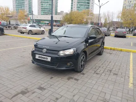 Volkswagen Polo 2015 года за 4 800 000 тг. в Актобе