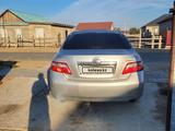 Toyota Camry 2010 годаүшін3 500 000 тг. в Атырау – фото 2