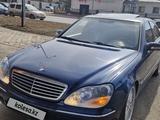 Mercedes-Benz S 320 1999 годаүшін2 500 000 тг. в Астана