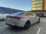 Hyundai Elantra 2021 года за 9 650 000 тг. в Актобе – фото 3