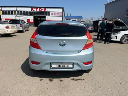 Hyundai Accent 2014 года за 4 648 800 тг. в Астана – фото 2