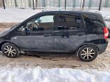 Honda Fit 2004 года за 2 900 000 тг. в Астана – фото 2