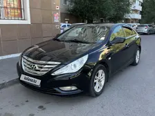 Hyundai Sonata, 2011