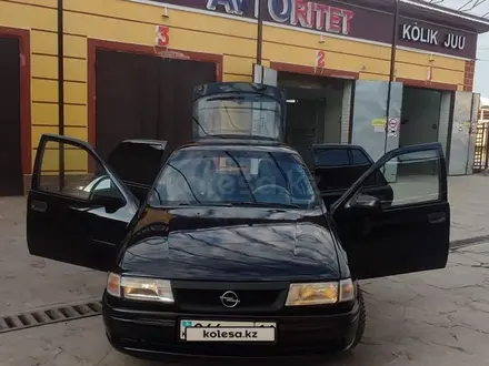 Opel Vectra 1992 года за 1 500 000 тг. в Шиели – фото 3