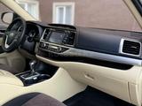 Toyota Highlander 2017 годаүшін12 800 000 тг. в Актау – фото 5