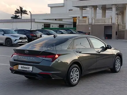 Hyundai Elantra 2021 года за 9 500 000 тг. в Алматы – фото 10