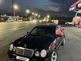 Mercedes-Benz E 320 1996 года за 3 000 000 тг. в Алматы
