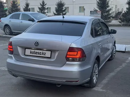Volkswagen Polo 2015 года за 4 350 000 тг. в Петропавловск – фото 12