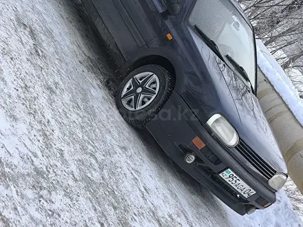 Volkswagen Golf 1993 года за 750 000 тг. в Актобе – фото 3