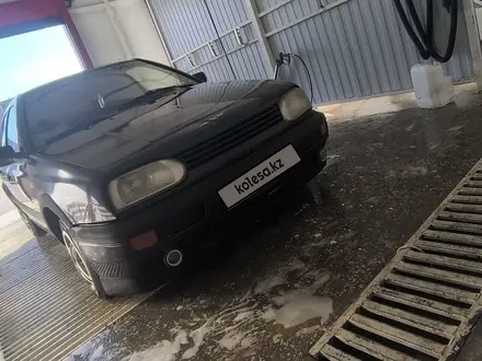 Volkswagen Golf 1993 года за 750 000 тг. в Актобе – фото 31