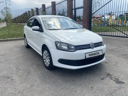 Volkswagen Polo 2014 года за 4 900 000 тг. в Алматы – фото 2