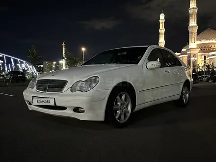 Mercedes-Benz C 240 2001 года за 4 500 000 тг. в Астана – фото 4