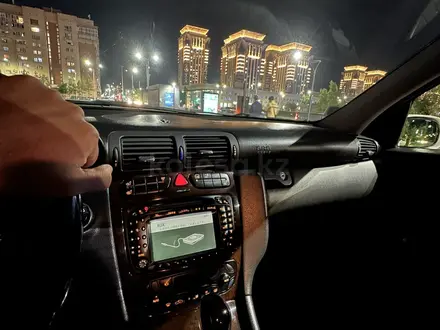 Mercedes-Benz C 240 2001 года за 4 500 000 тг. в Астана – фото 22