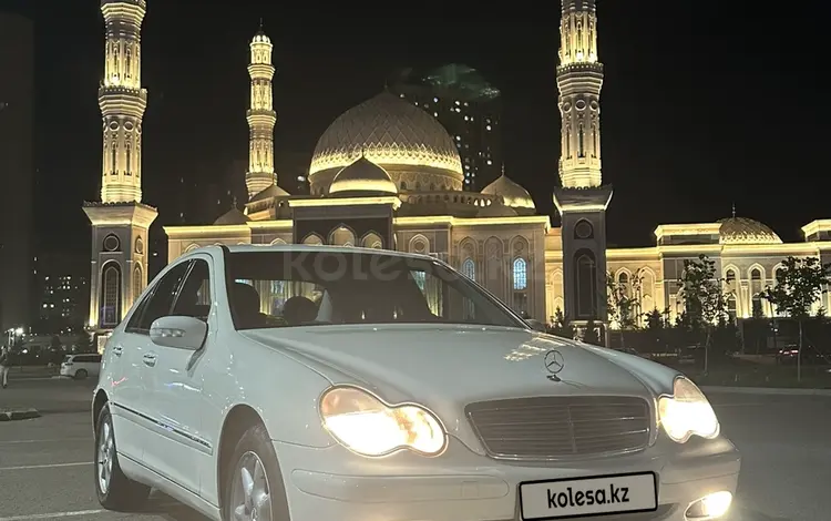 Mercedes-Benz C 240 2001 года за 4 500 000 тг. в Астана